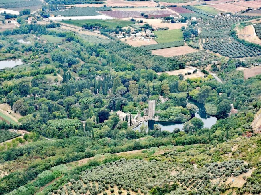 Casetta Nel Centro Storico Apartman Norma Kültér fotó